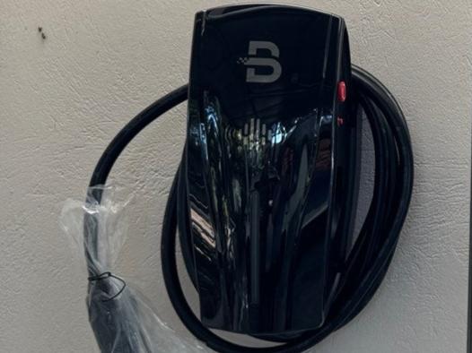 Beny 22KW BCP-AT2N-L charging station with built-in 5m cable. (Subsidized)